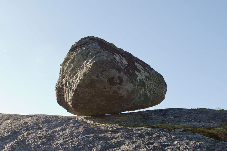 En svevende stein.